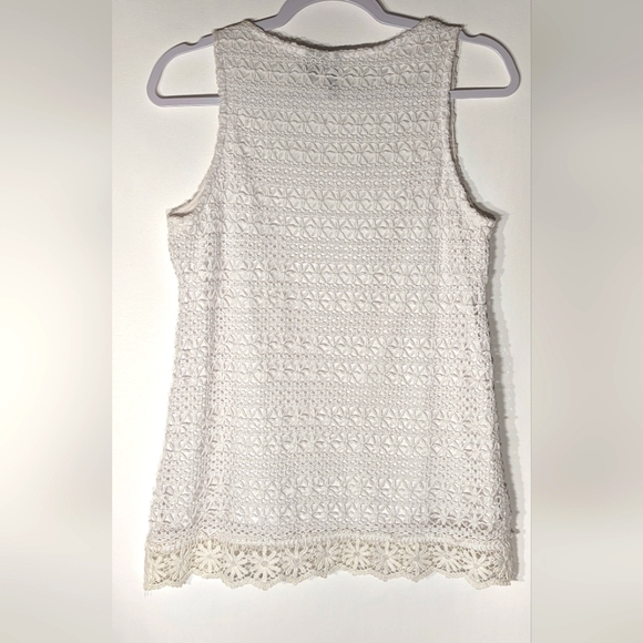 ND New Directions White Crochet Tank Medium - Picture 2 of 3
